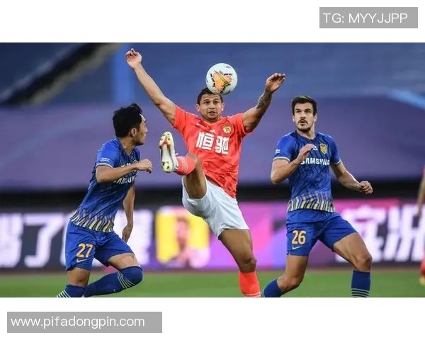 广州恒大与江苏苏宁足球比赛精彩转播全程回顾与分析